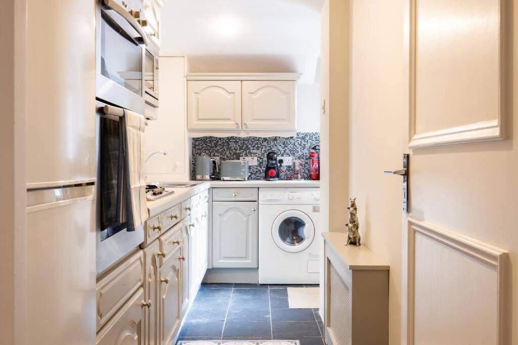 Casa vacanze Spacious One Bedroom Flat By South Kensington 3 Month Minimum Londra
