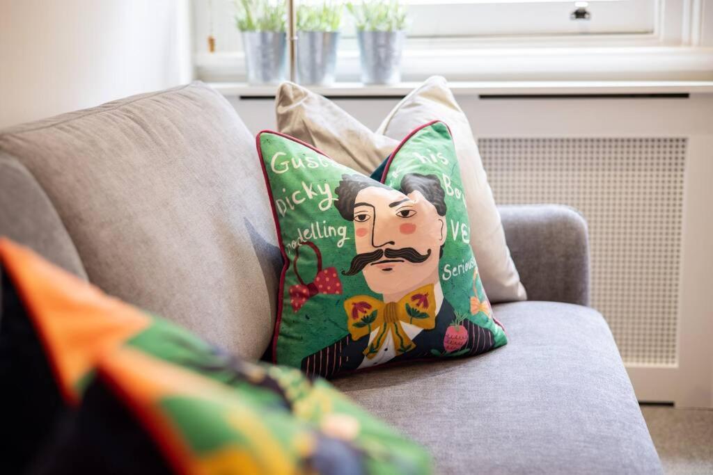 Casa vacanze Spacious One Bedroom Flat By South Kensington 3 Month Minimum Londra