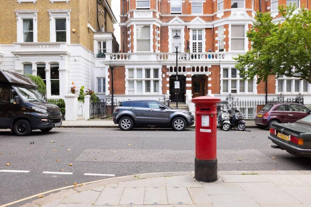 Ferienhaus Spacious One Bedroom Flat By South Kensington 3 Month Minimum London